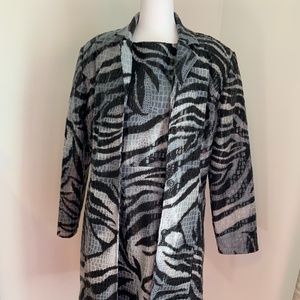 Selene sport 2 pieces dress coat animal print size